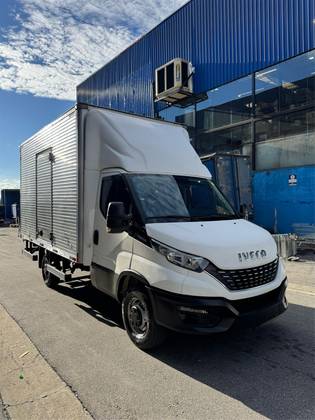IVECO DAILY 3.0 TURBO DIESEL 35-150 CHASSI CS MANUAL